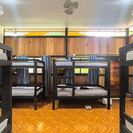 Hostel Casa De Las Palmas Tours เลติเซีย ภายนอก รูปภาพ