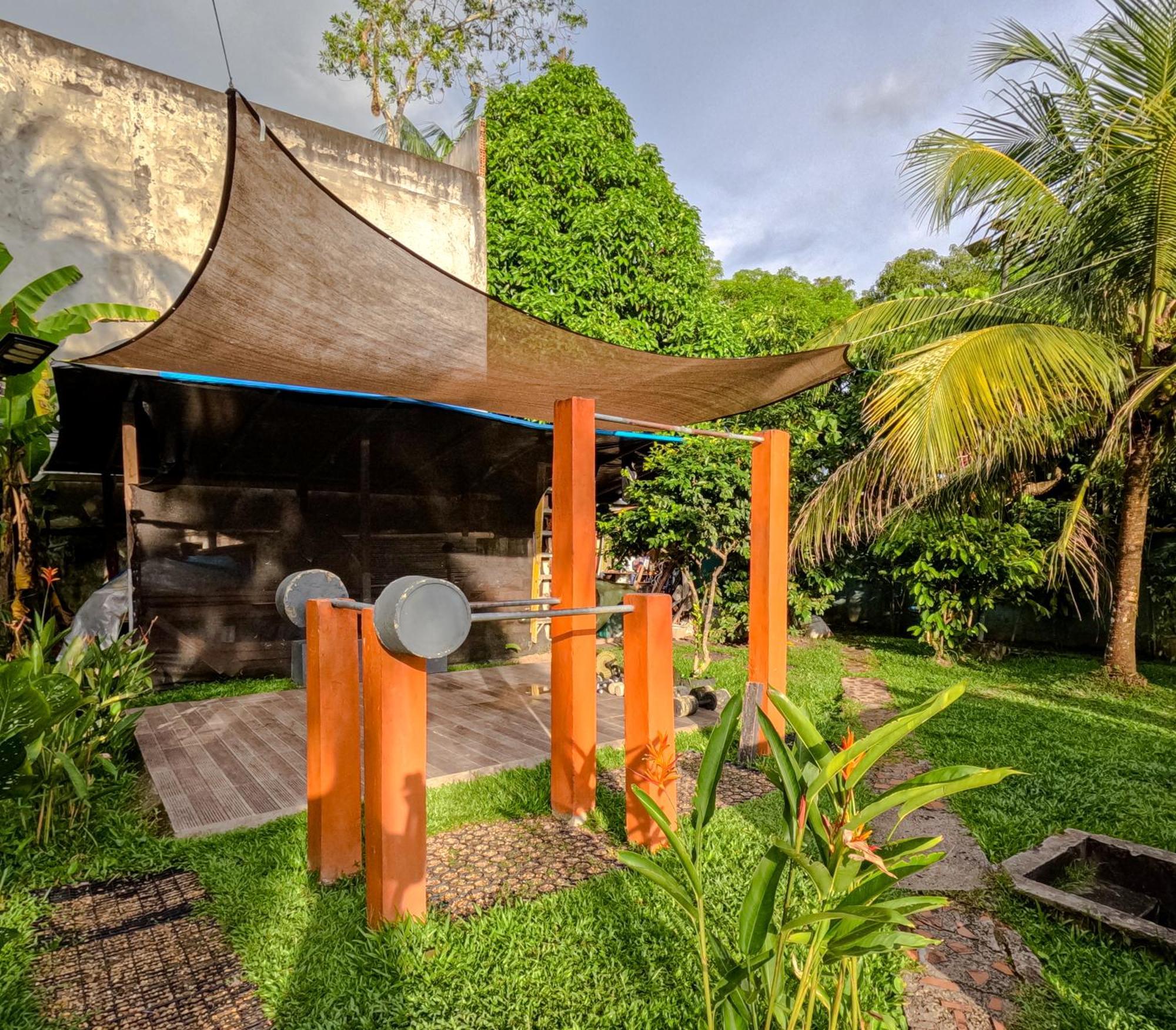 Hostel Casa De Las Palmas Tours เลติเซีย ภายนอก รูปภาพ